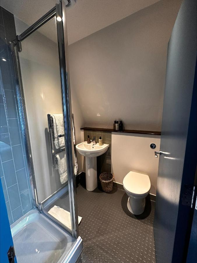The Crown Rooms London Bagian luar foto